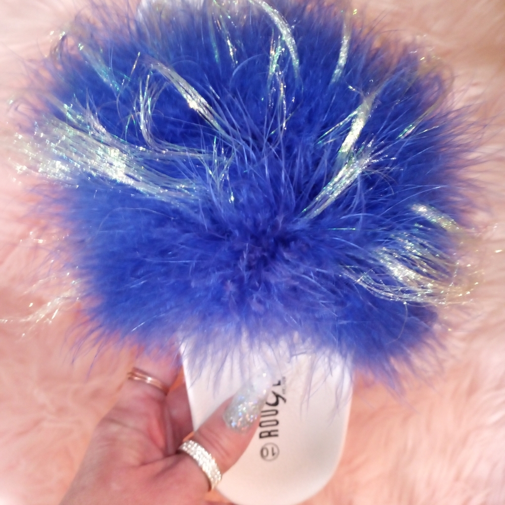 Sizes 5-12 Fur Slides